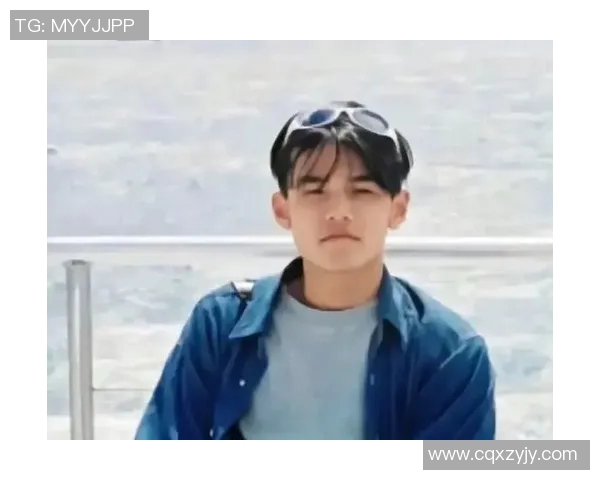 足球明星与周杰伦的偶遇瞬间引发的音乐与运动的激情碰撞